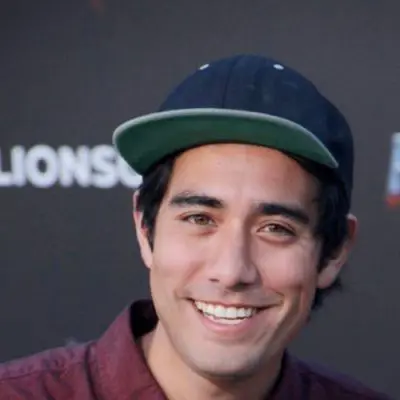 VisageHub.com | Find your celebrity look-alike!